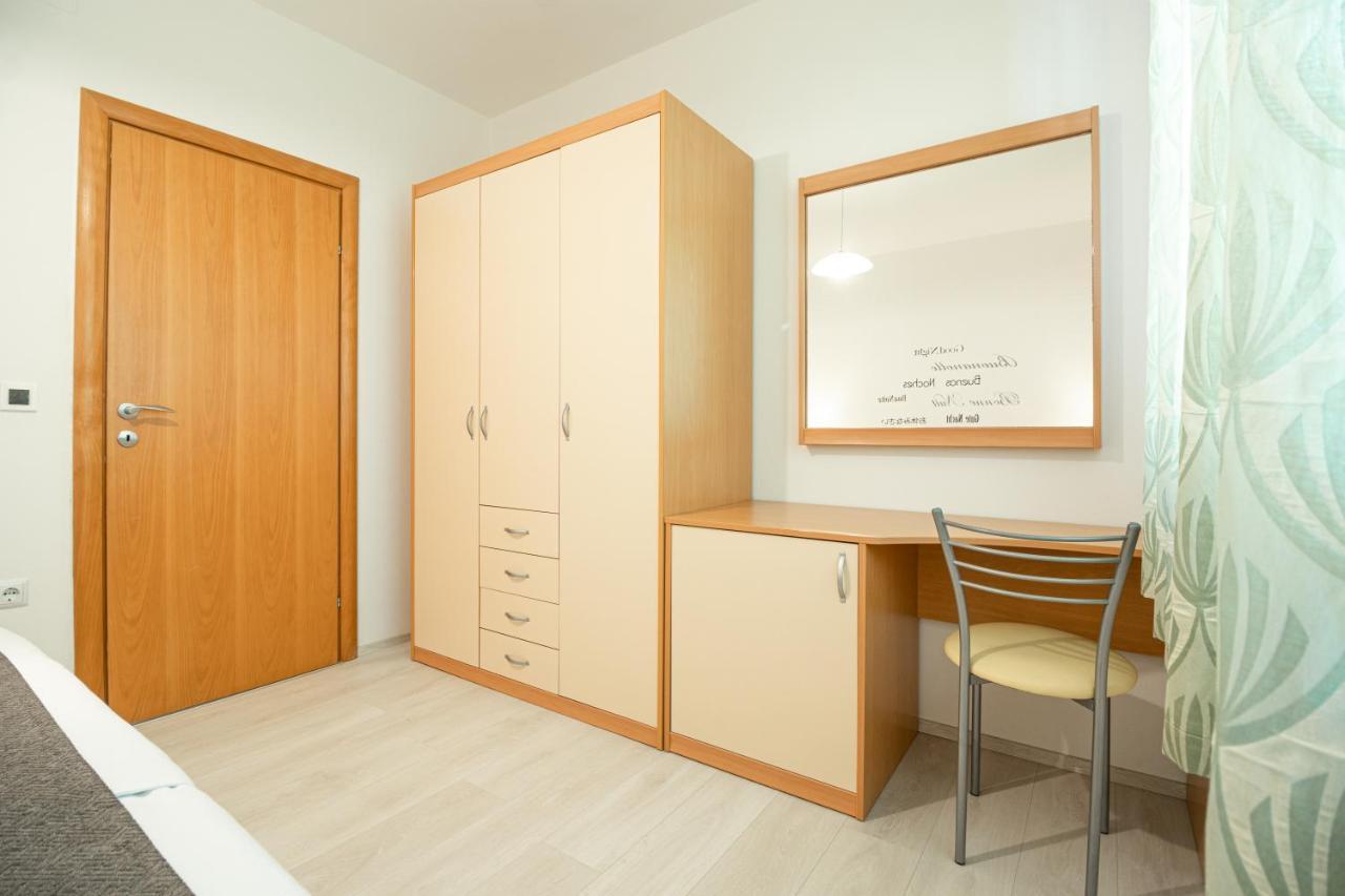 Apartments Gracia バスカ エクステリア 写真